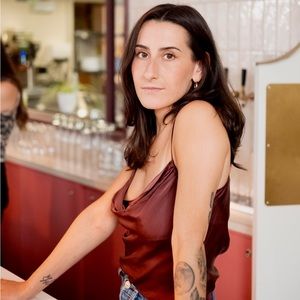 Meet your Posher, Rebecca